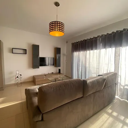 St Julians Apartment