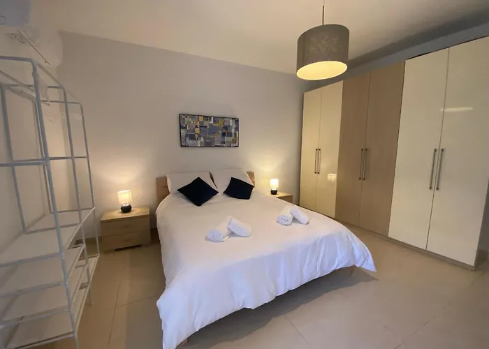 St Julians Apartmán *